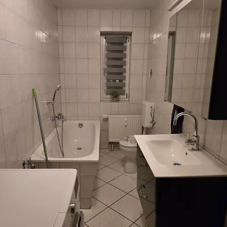 Monteurwohnung Zentrum Lägenhet Bernburg
